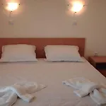 Hotel de apartamente Chateau Aheloy 3*