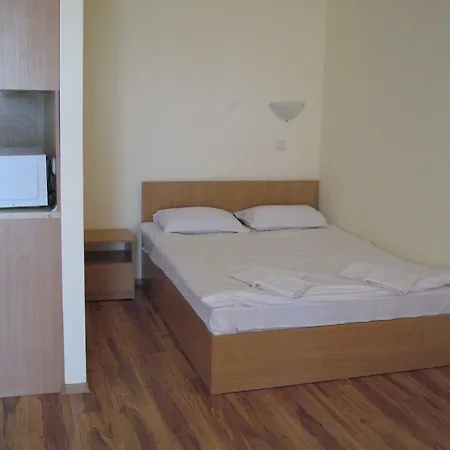 Chateau Aheloy 3*
