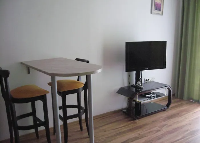 Chateau Aheloy Апарт-отель