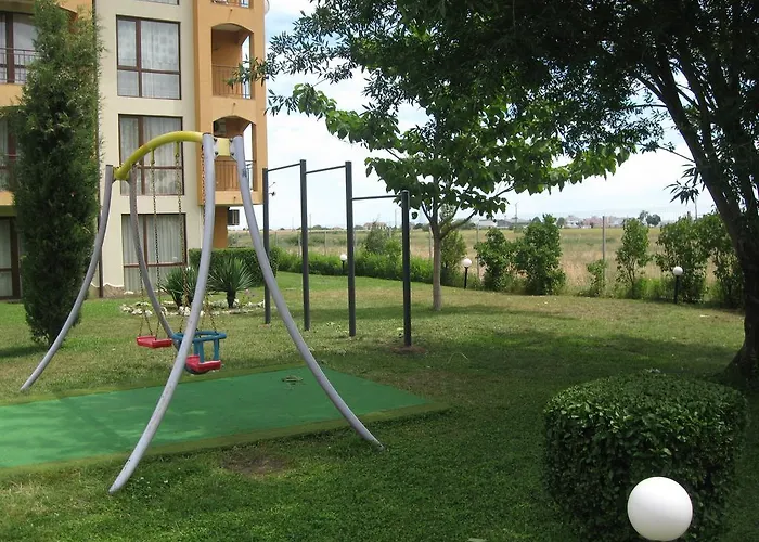 Апарт-отель Chateau Aheloy Поморие